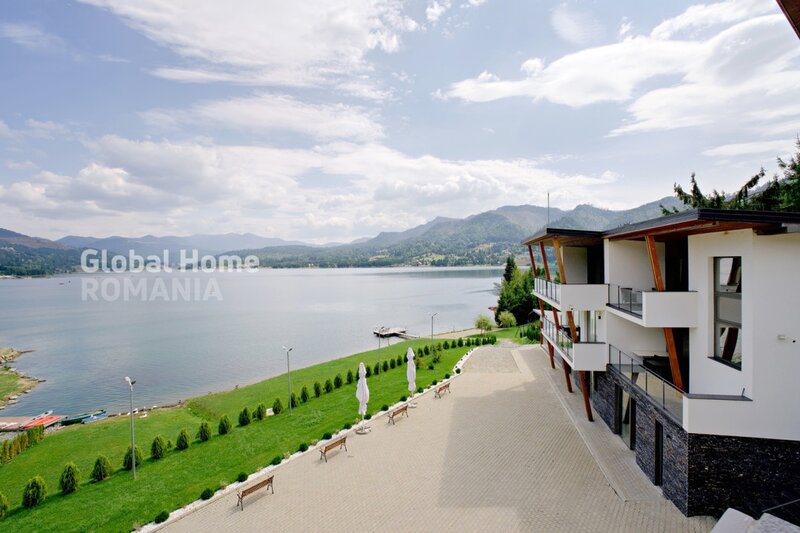 Colibita, Lake View Resort, 2 vile, 837 mp, teren 3888 mp, acces lac 153 ml.